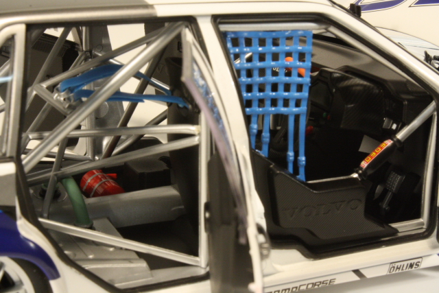 Volvo 850 Sedan, BTCC 1995, T.Harvey, no.9