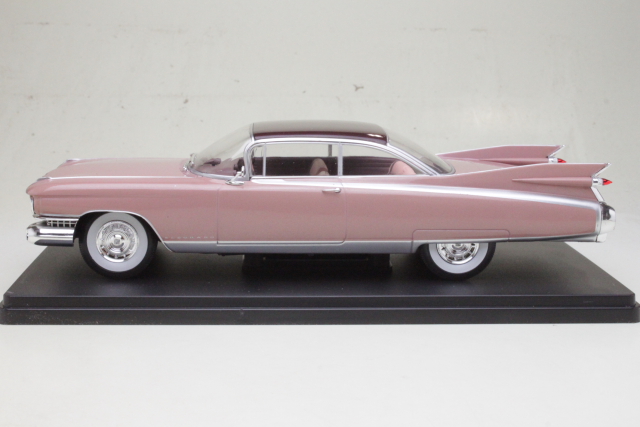 Cadillac Eldorado Seville 1959, light red