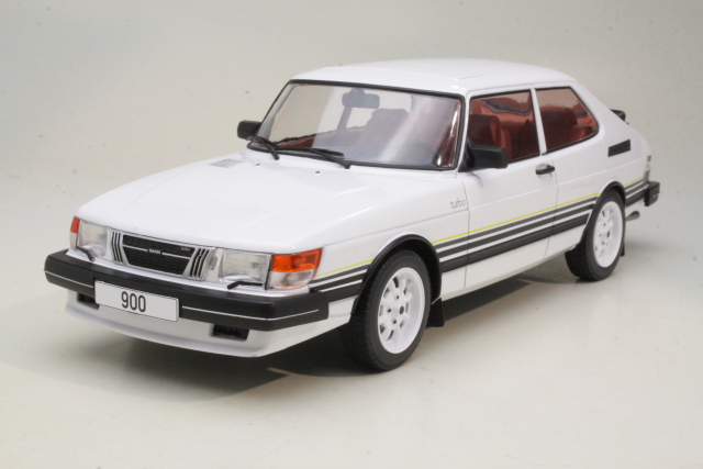 Saab 900 Turbo 1981, white