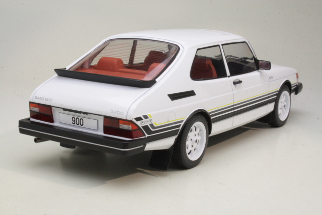 Saab 900 Turbo 1981, valkoinen