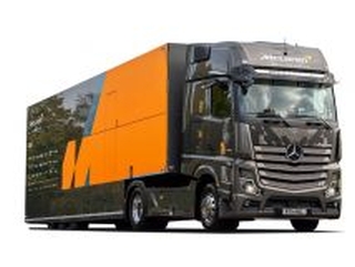 Mercedes Actros 2 Gigaspace "McLaren MCL38 Team"
