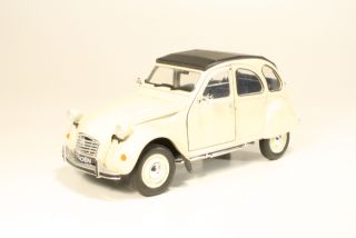 Citroen 2CV, cream