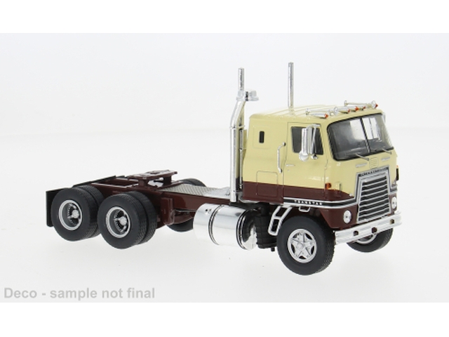 International Transtar COE 1965, beige/ruskea