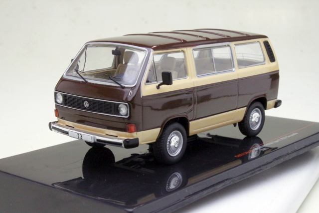 VW T3 Caravelle 1981, brown/beige