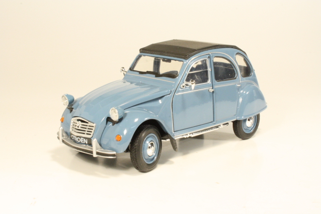 Citroen 2CV, blue