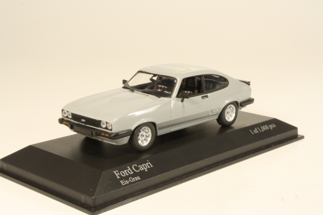 Ford Capri Mk3 1982, grey