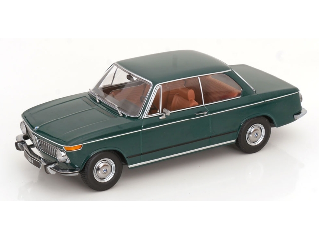 BMW 1802 1971, tummanvihreä