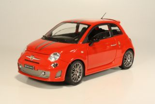 Fiat 500 Abarth Tribute Ferrari, punainen 1:18 - Sulje napsauttamalla kuva