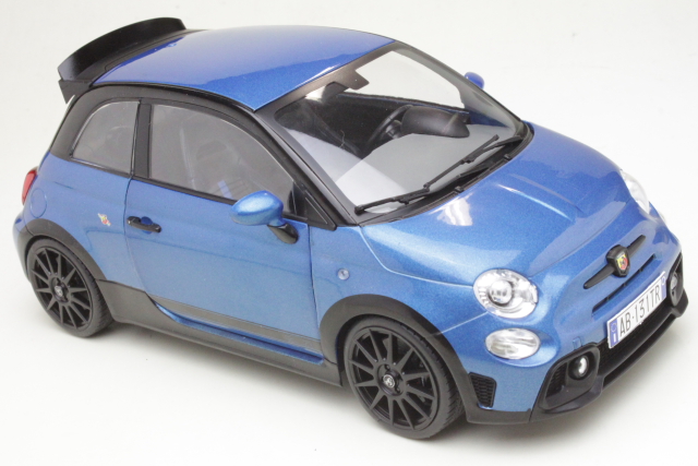 Fiat 500 Abarth 695 Tribute Fiat 131 2022, sininen