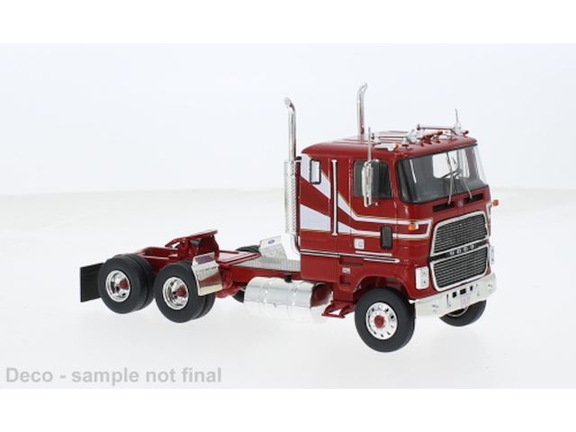 Ford CL 9000 1976, punainen