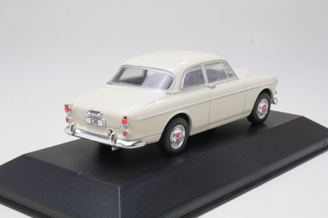 Volvo 130 Amazon, white