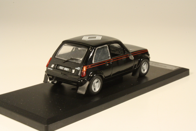 Renault 5 Alpine 1977, musta