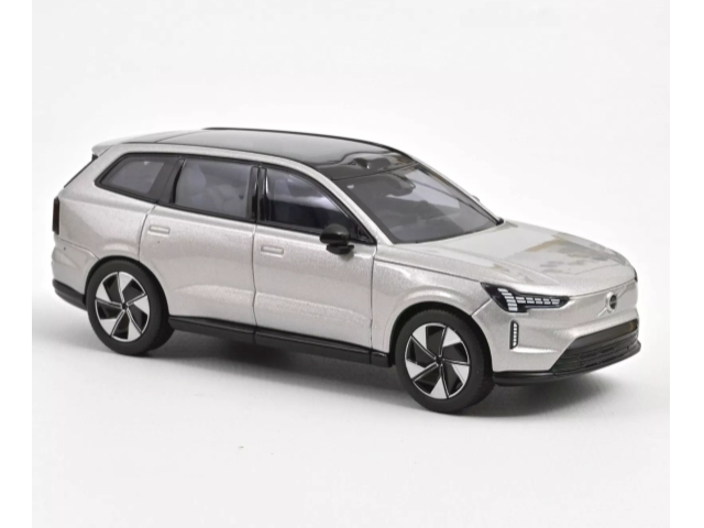 Volvo EX90 2024, hopea