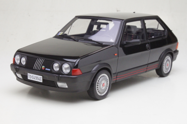 Fiat Ritmo 130 TC Abarth 1985, musta