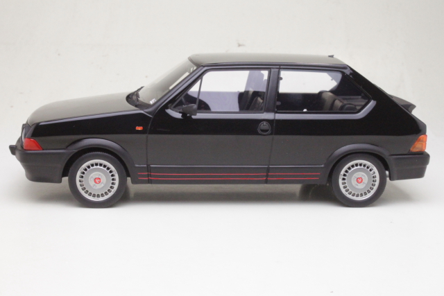 Fiat Ritmo 130 TC Abarth 1985, musta