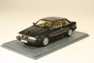 Volvo 780 Bertone 1988, musta