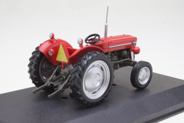 Massey-Ferguson 135 1965, punainen