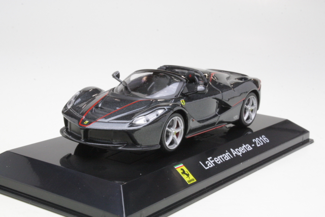 Ferrari LaFerrari Aperta 2016, musta