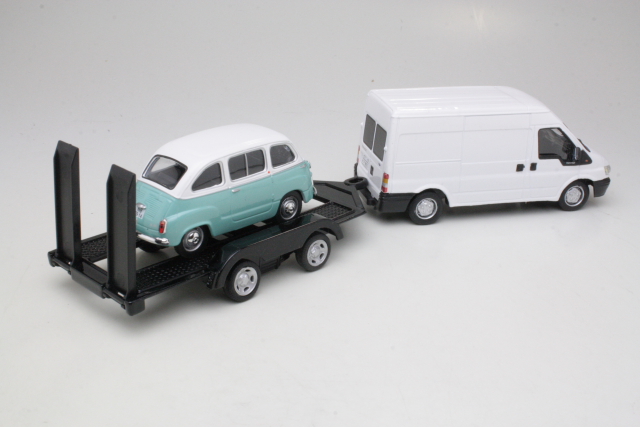 Autotraileri 1:43, musta