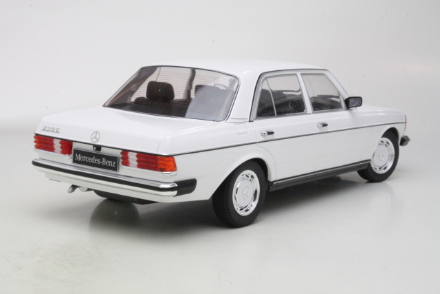 Mercedes 230E (w123) 1980, valkoinen