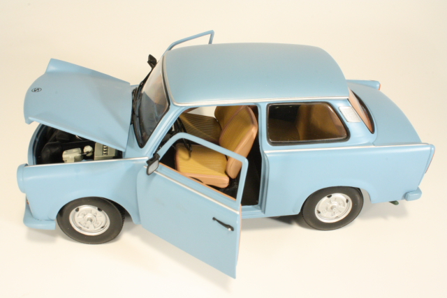 Trabant 601 Limousine 1963, sininen