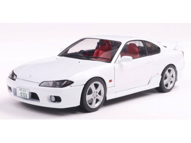 Nissan Silvia (S15) Coupe SPEC-R Aero 1999, white
