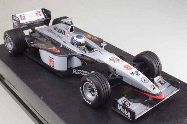 McLaren MP4/13, F1 1998, M.Häkkinen, no.8 "SIGNED"