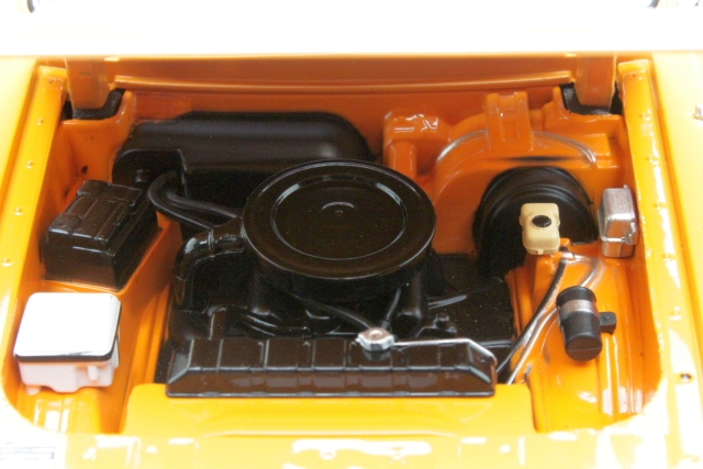 Ford Granada 2.3L V6 GT Coupe 1975, oranssi/musta