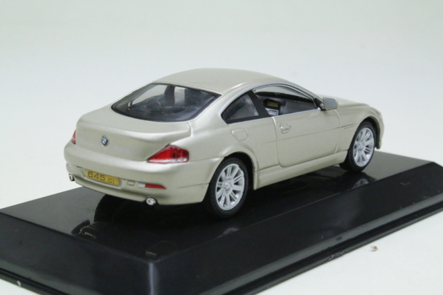 BMW 645i Coupe 2004, kulta