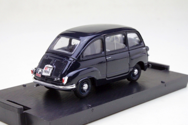 Fiat 600 Multipla 1956, tummansininen "Carabinieri"