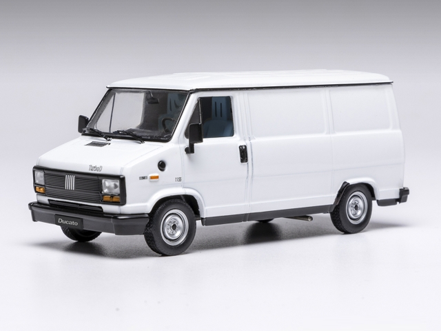 Fiat Ducato 1982, valkoinen