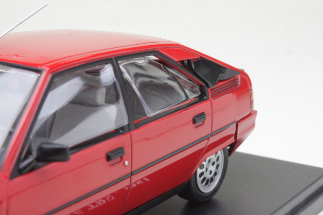 Citroen BX16 TRS 1983, punainen (B-LAATU)