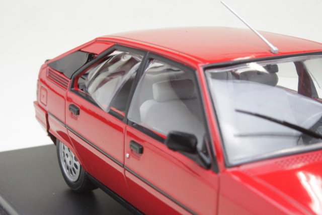 Citroen BX16 TRS 1983, punainen (B-LAATU)