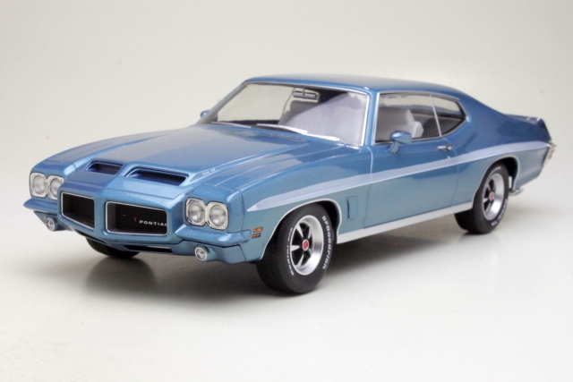 Pontiac LeMans GTO 1972, blue