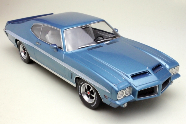 Pontiac LeMans GTO 1972, blue