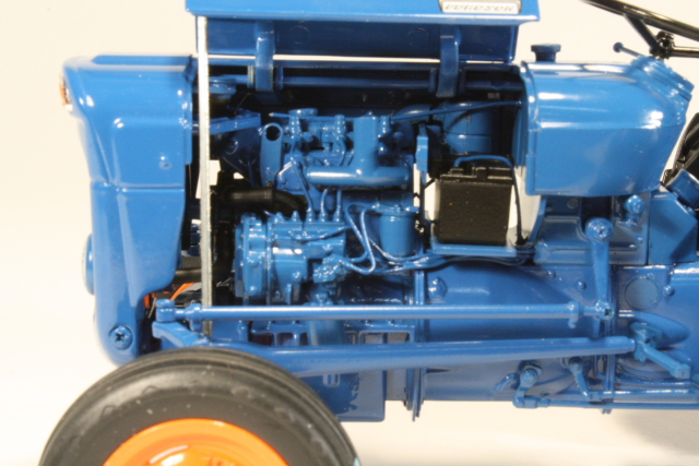 Fordson Super Dexta 1962, blue