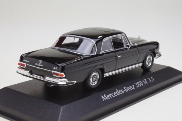 Mercedes 280SE 3.5 Coupe (w111) 1970, musta