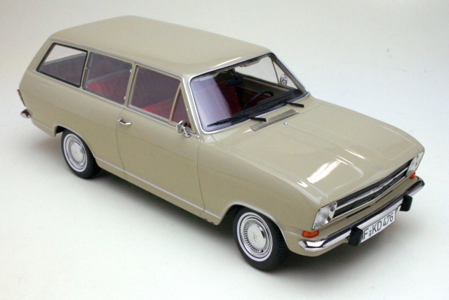 Opel Kadett B Caravan 1972, beige