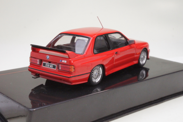 BMW M3 (e30) 1990, punainen