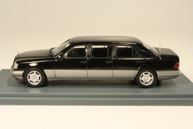 Mercedes E250 Diesel (w124) Lang 1990, musta