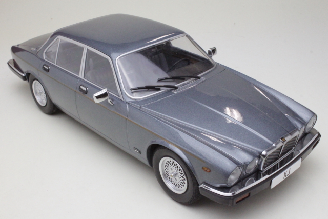 Jaguar XJ Series III 1979, harmaa