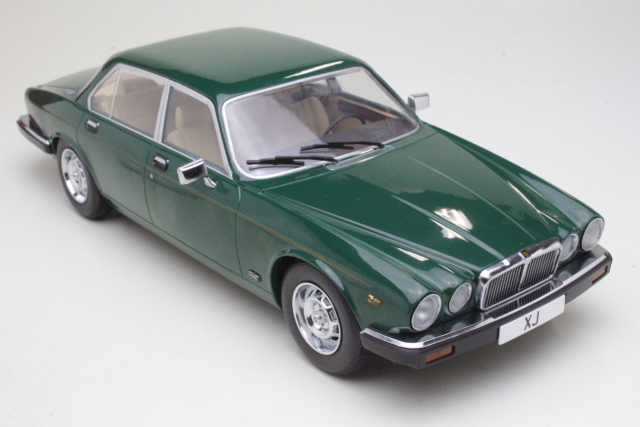 Jaguar XJ Series III 1979, tummanvihreä