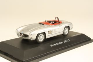 Mercedes 300SLS, hopea - Sulje napsauttamalla kuva