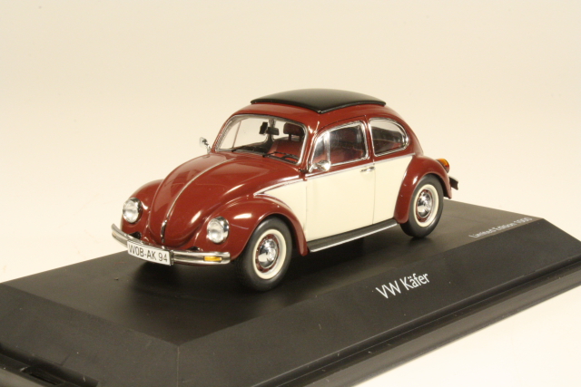 VW Kupla 1600, red/beige