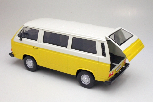 VW T3 Minibus 1979, yellow/white
