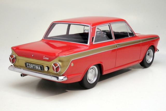 Ford Cortina Lotus Mk1 1966, punainen