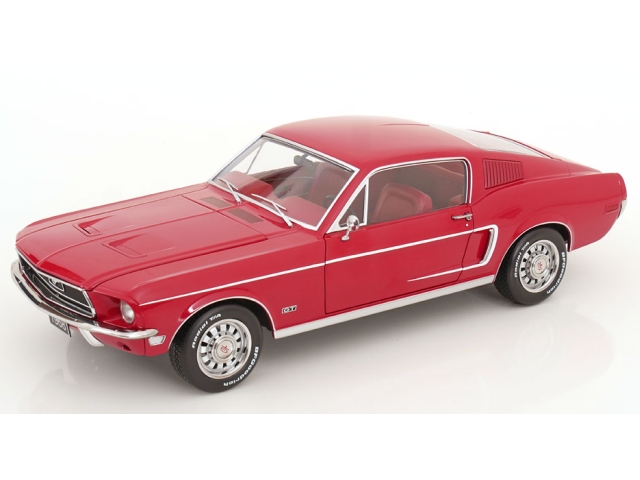 Ford Mustang GT Fastback 1968, punainen/valkoinen
