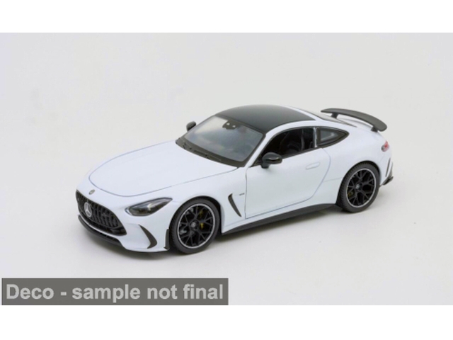 Mercedes AMG GT, valkoinen