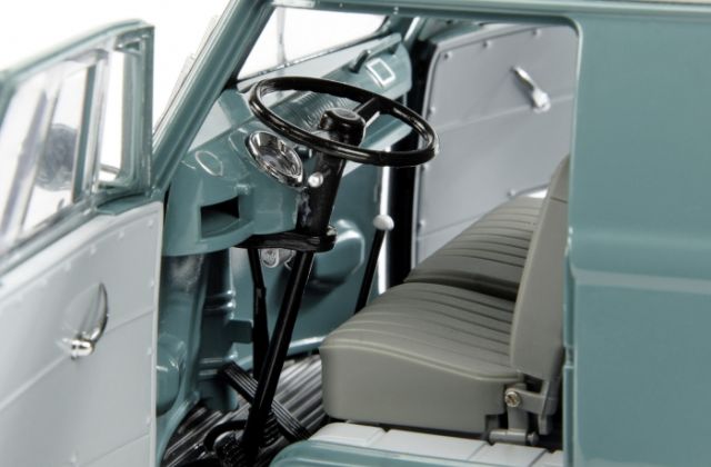 VW T1 Kastenwagen, vaaleansininen
