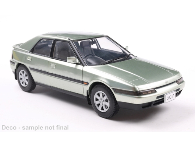 Mazda 323F 1989, vaaleanvihreä